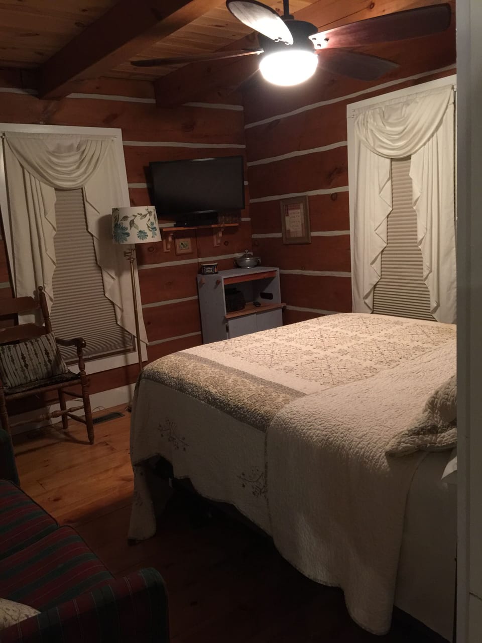 First Floor Queen