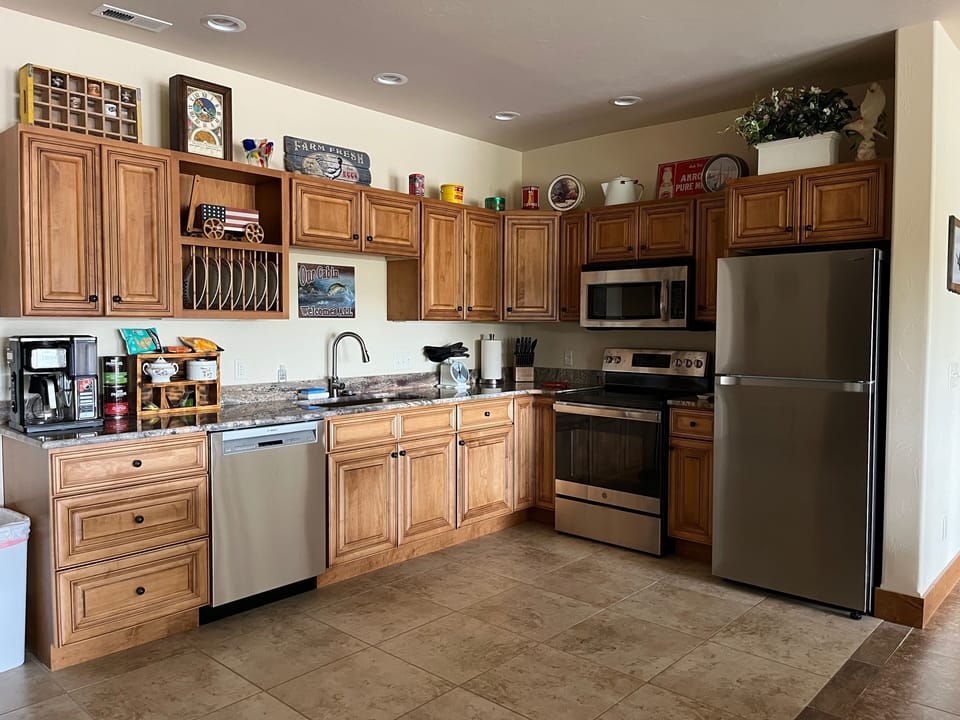 fully stocked kitchen