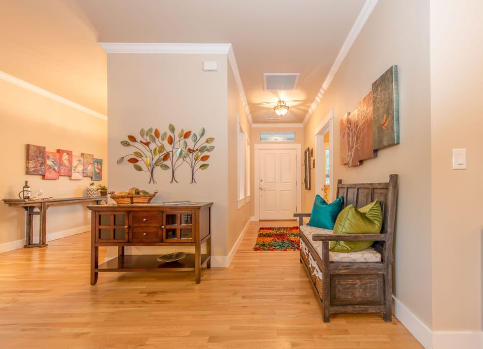 Entry hallway main floor