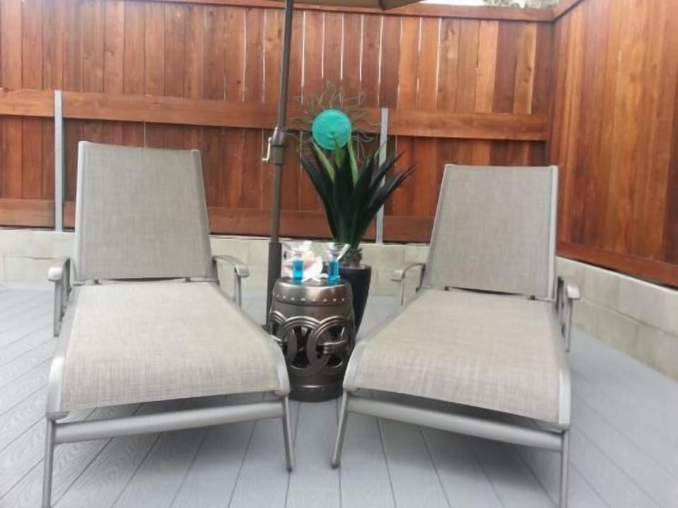 Private, secluded, sunning deck