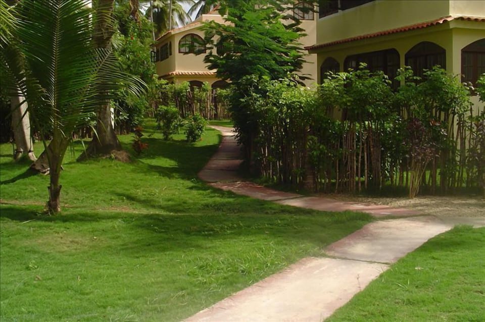 Villas are Side by Side - Together (sleeps 10)