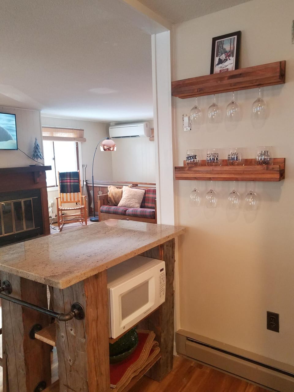 Kitchen island (2nd floor)

