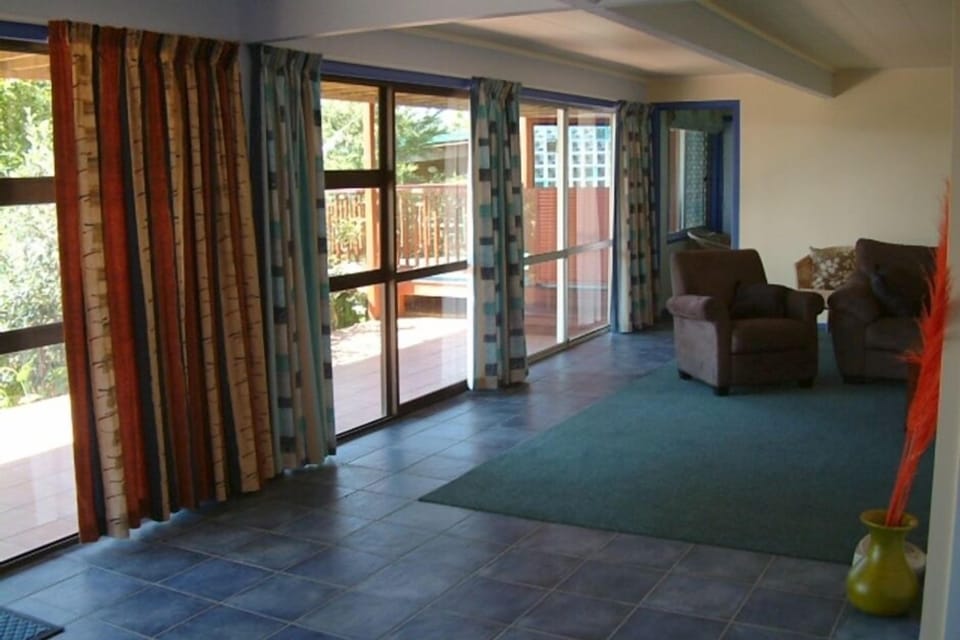 Lower Lounge