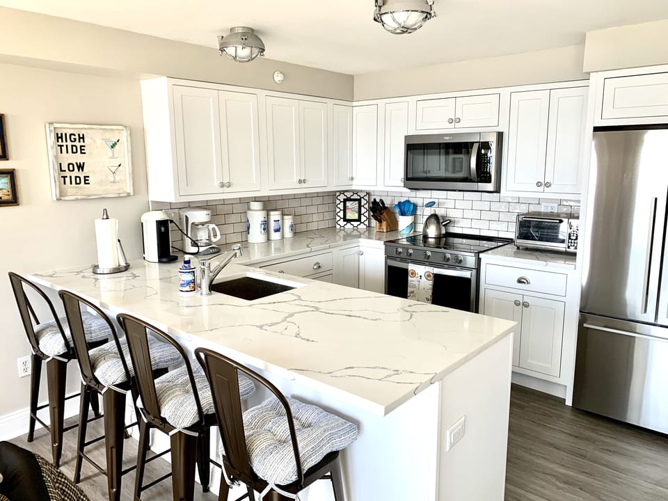Kitchen and bar