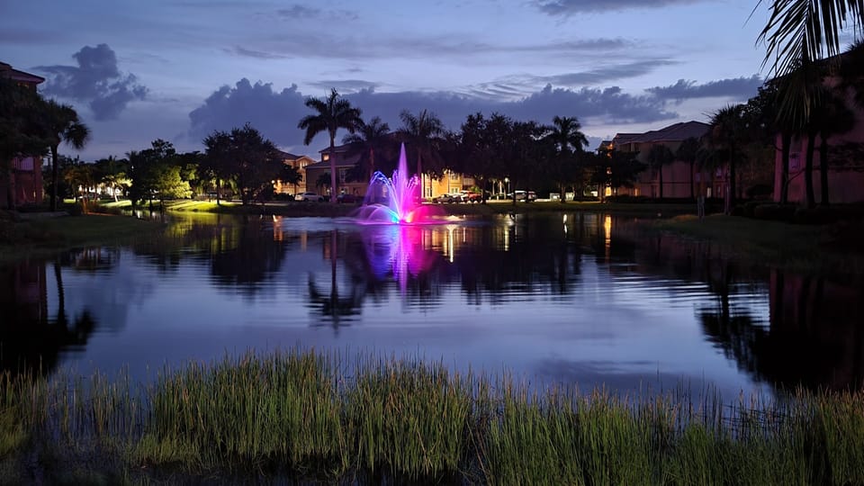 Lake fountain at night.