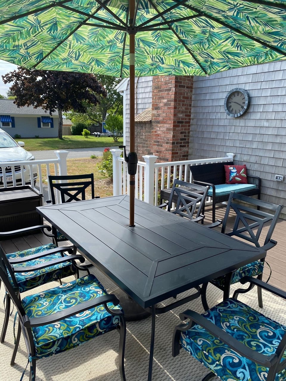 Table, love seat/bench for additional seating, reading.