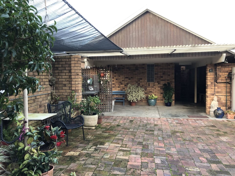 Entrance and car park