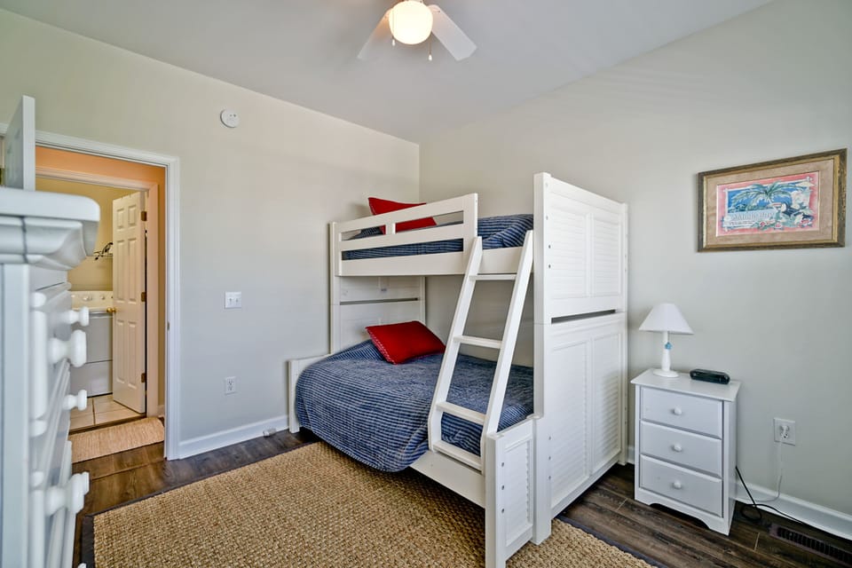 Main level Bunk