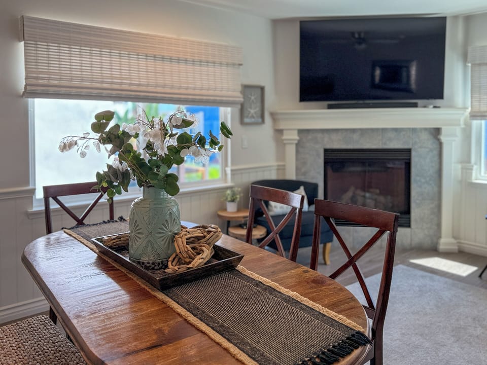 Comfortable dining area