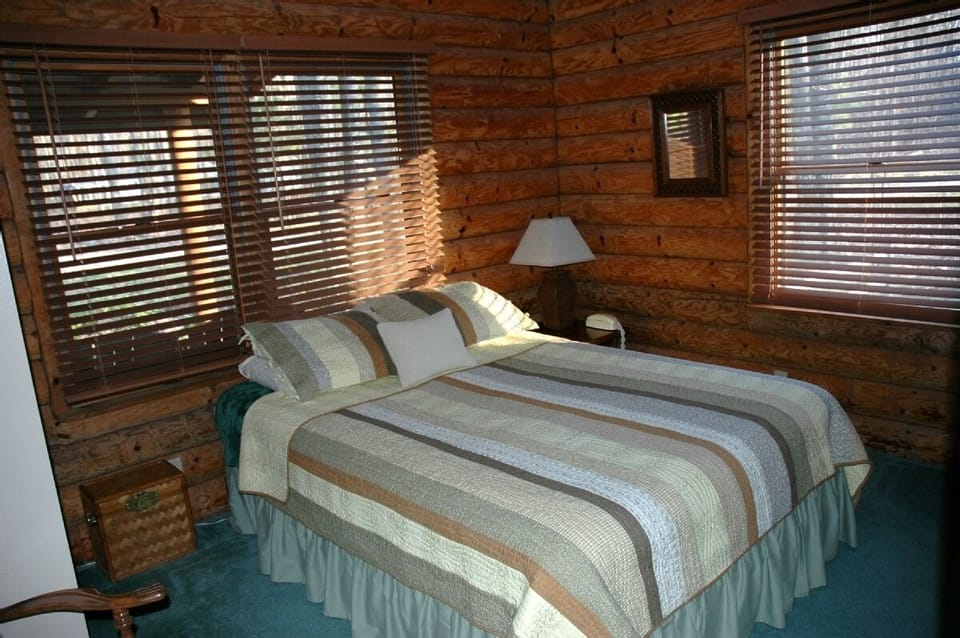 Lower Log Bedroom 