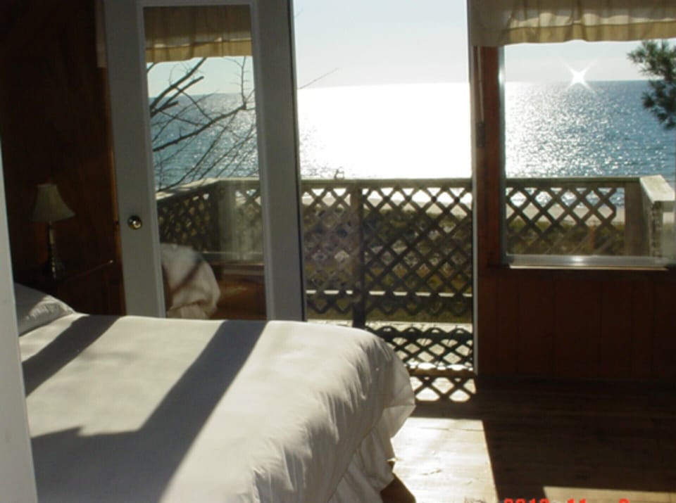 Upstairs king bedroom