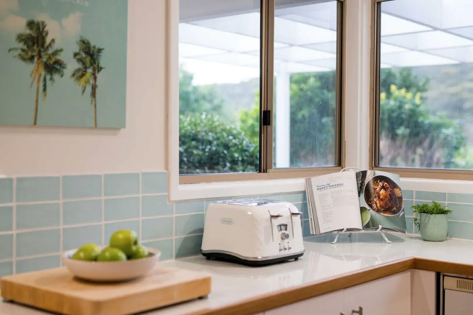 The kitchen with views over the bay