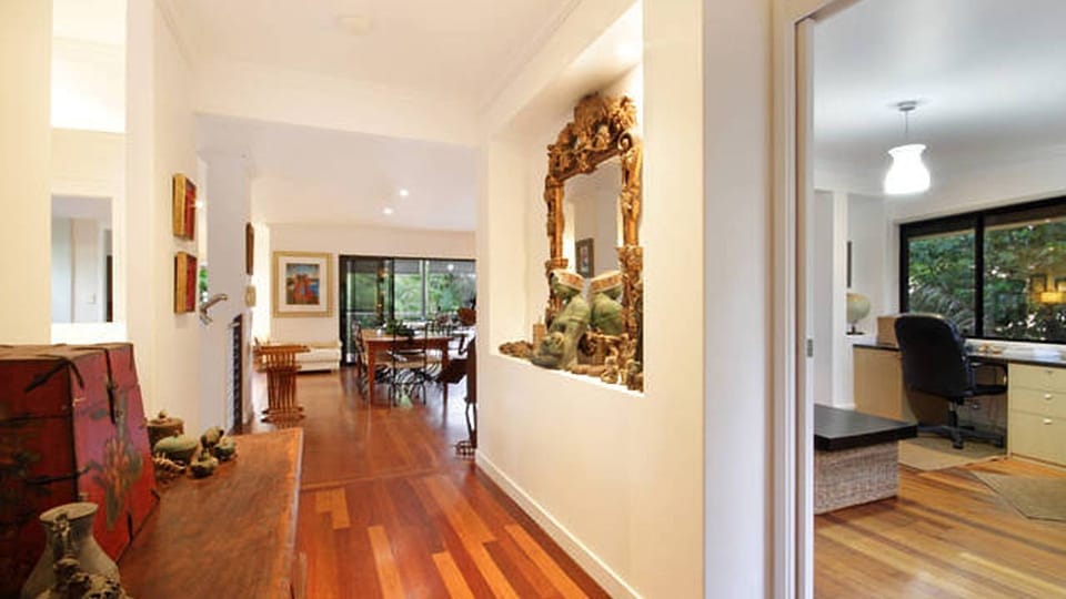 Upstairs hall & view from master bedroom to living area
study on RHS - sofabed