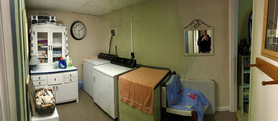 Lower level laundry room 