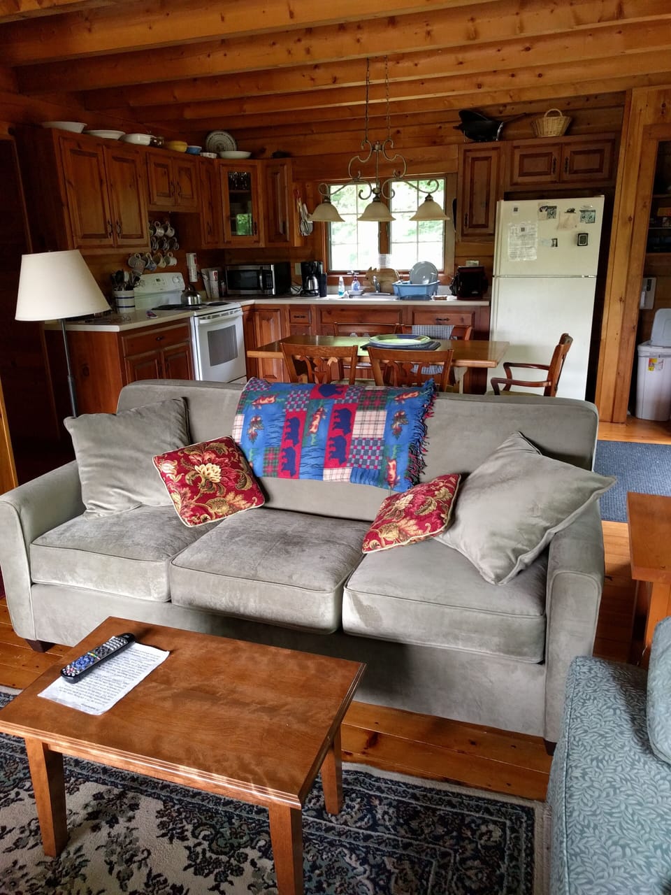 Living room and kitchen/dining
