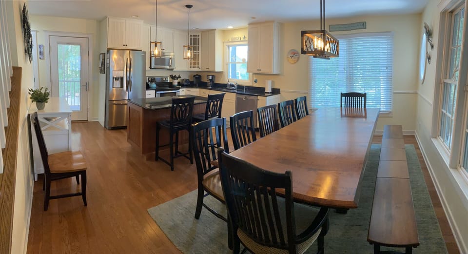 If you feel like cooking, this kitchen has everything you need!  Seating for 14.