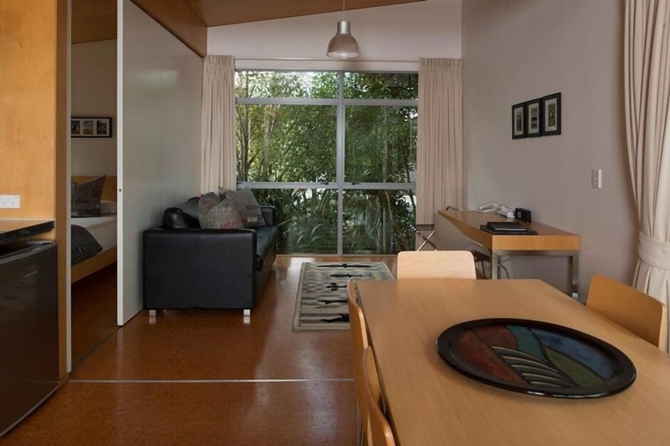 dining to study area