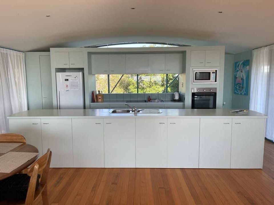 Open plan kitchen/living room
