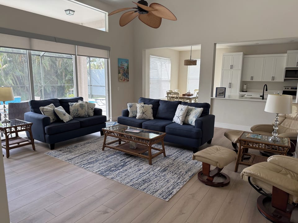 2 Story Great Room with 65" Samsung Smart TV.