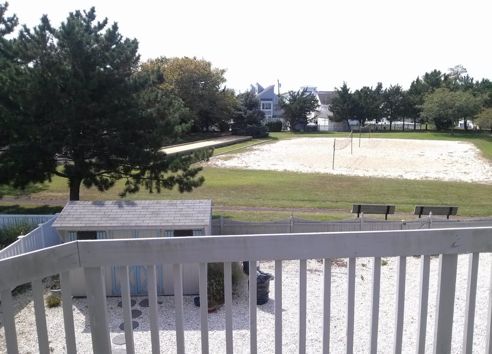 Rear deck overlooking Chelsea Park