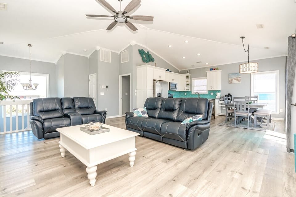 Living Area II