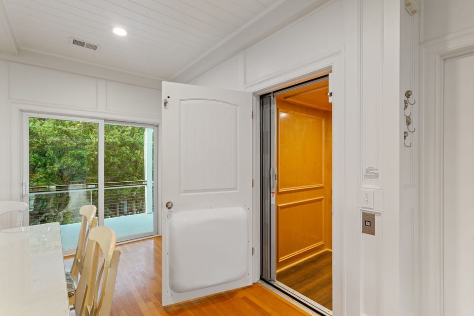 Elevator access to all floors, great for hauling luggage, groceries, etc.