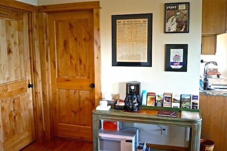 Information and Coffee Center 