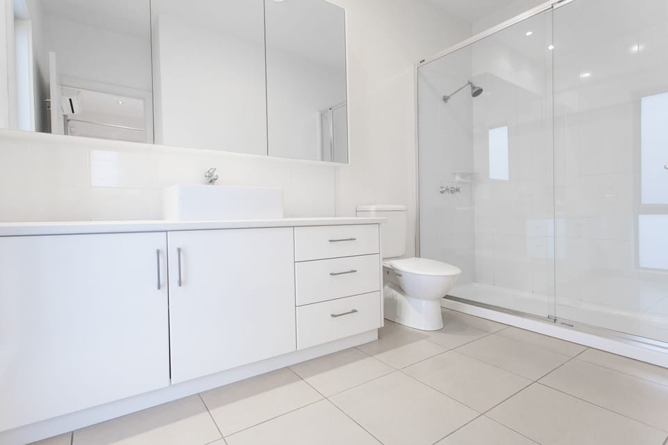 Ensuite bathroom