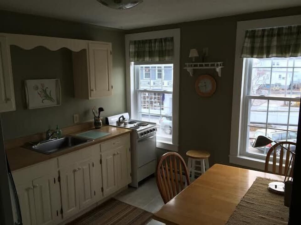 Kitchen Suite #2
