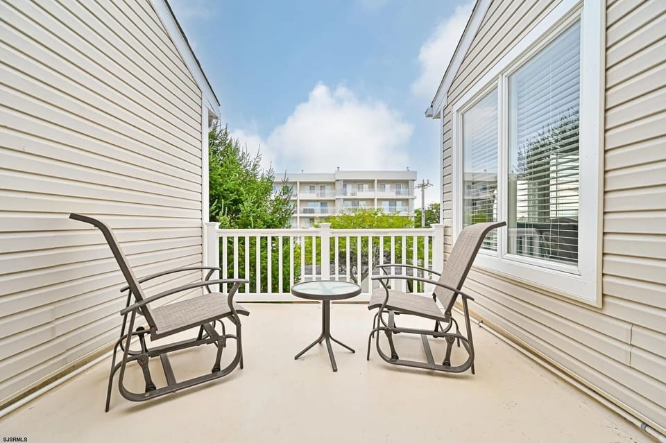 Third floor balcony