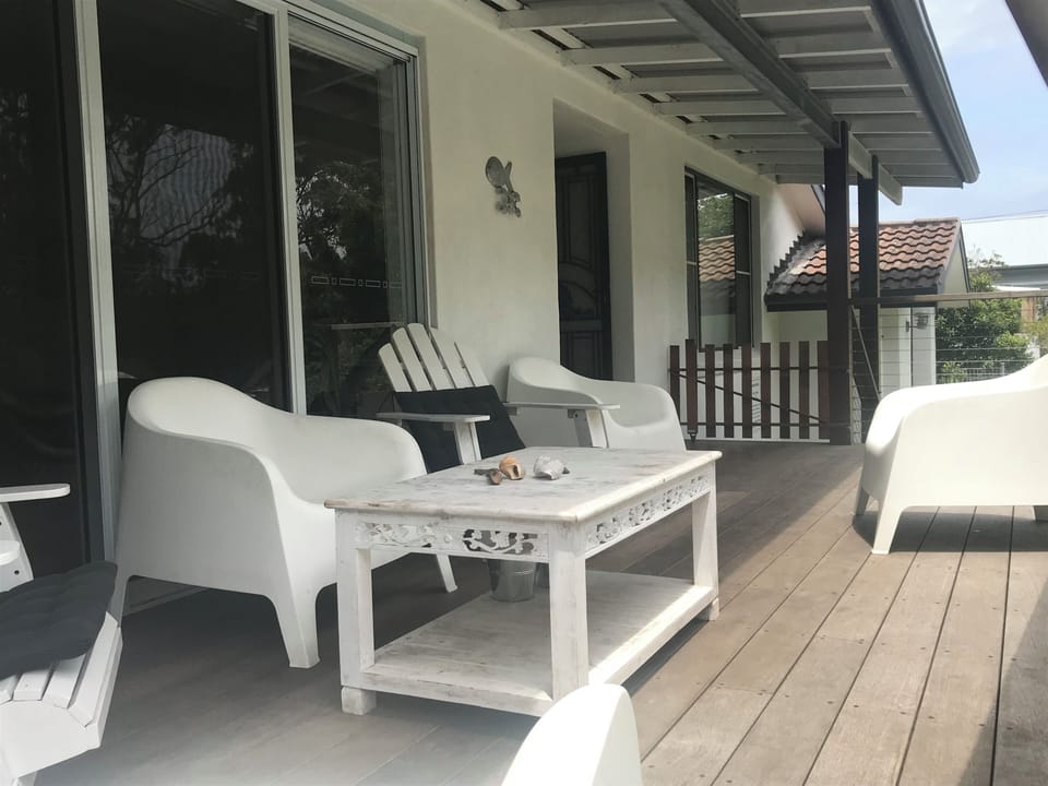 Front deck