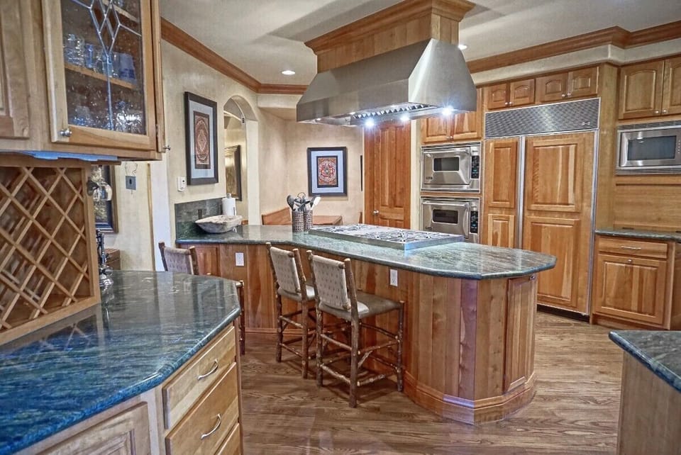 Large Gourmet Kitchen with Viking Appliances