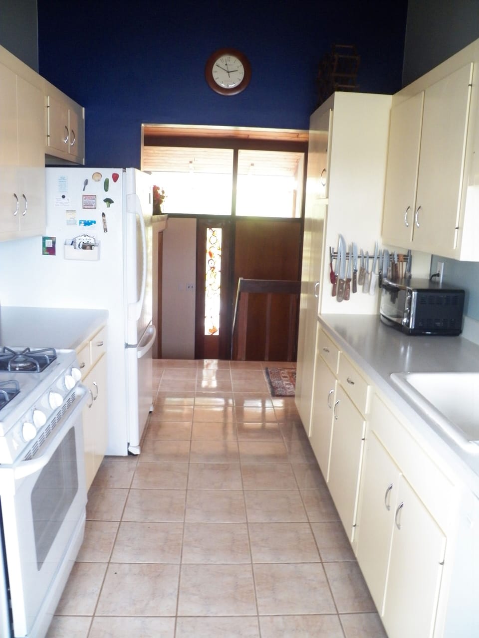 Kitchen overlooking front entry.