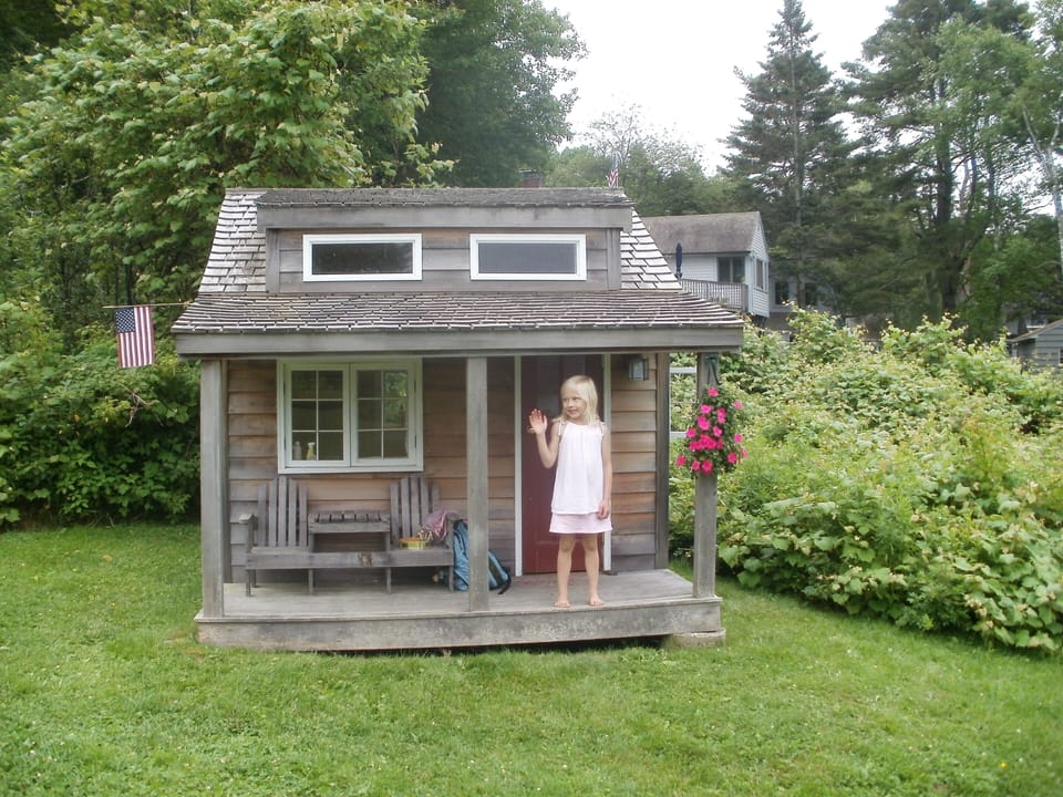 Children's playhouse