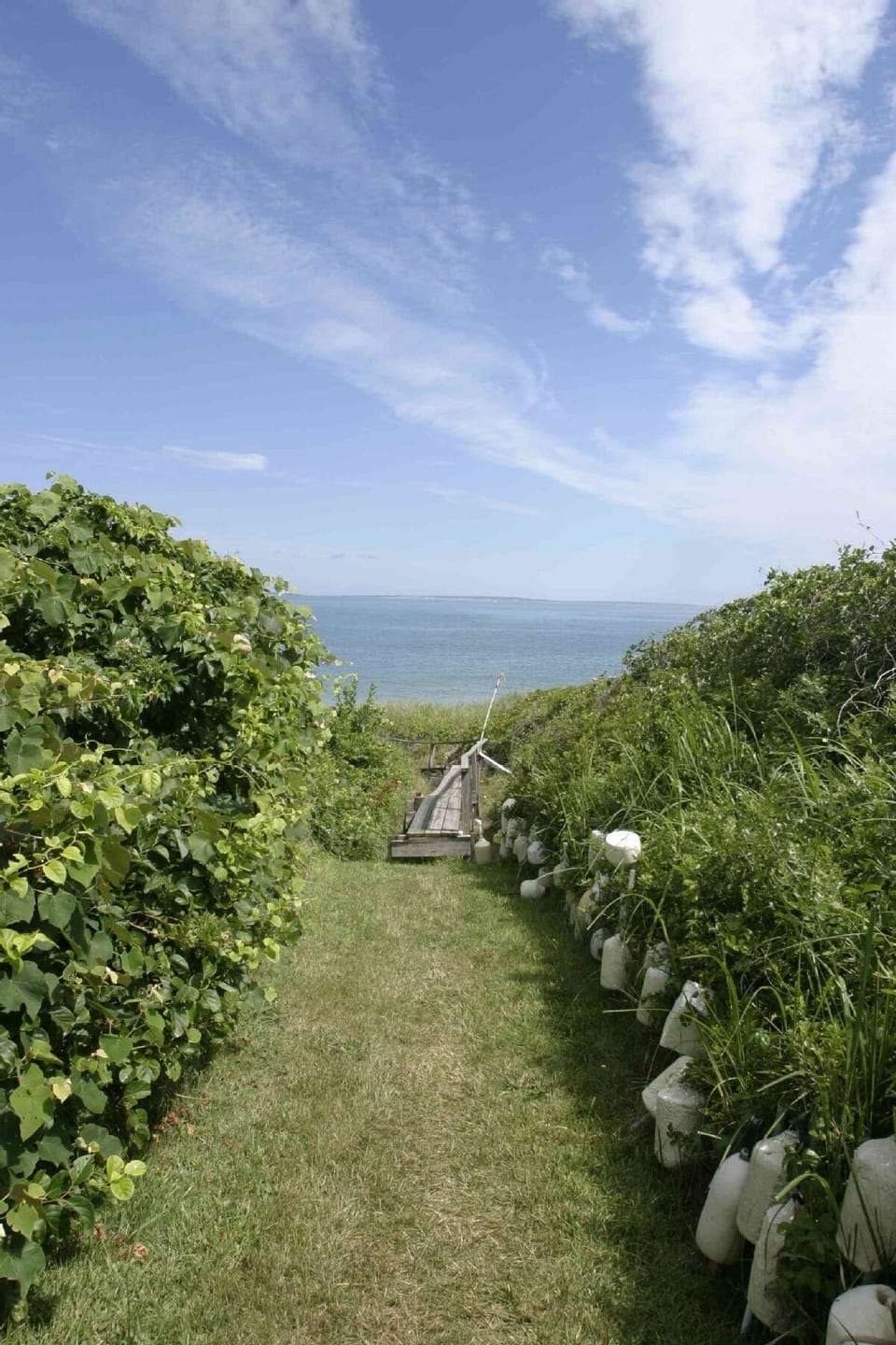 One-minute walk to Vineyard Sound by private path.