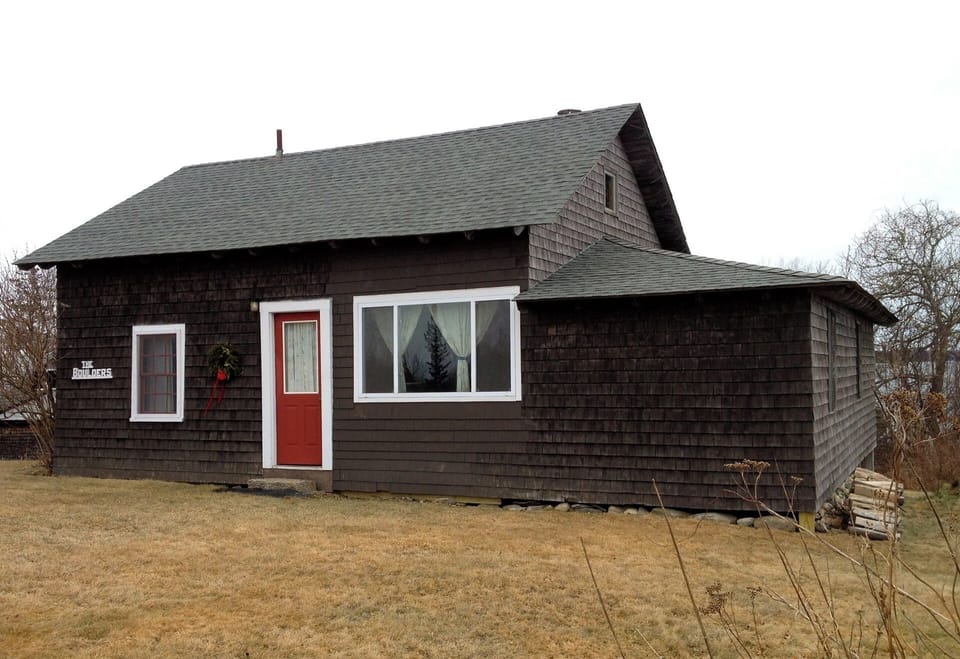 The cottage in the late fall