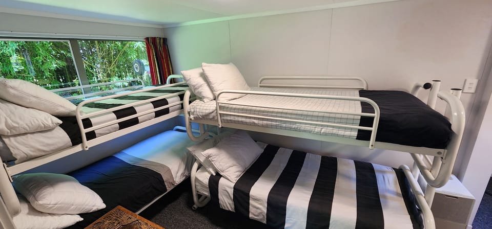 Bunk Room 