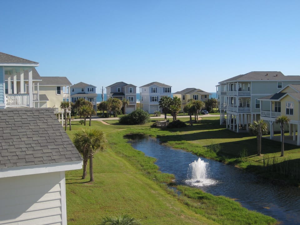 View from balcony: Gulf of Mexico