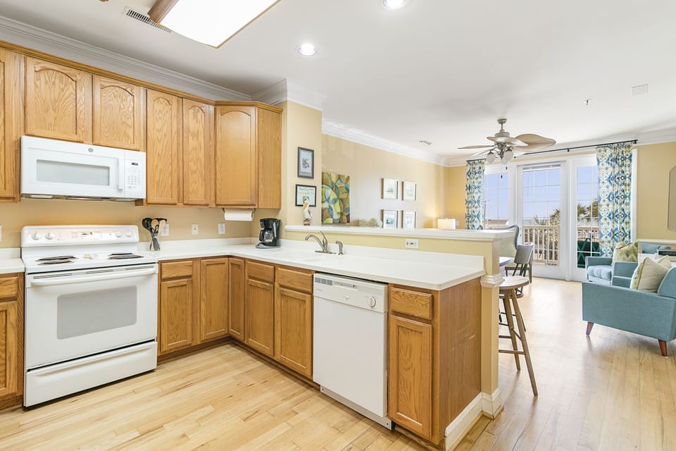 Large kitchen with everything you need to cook a meal for friends and family.