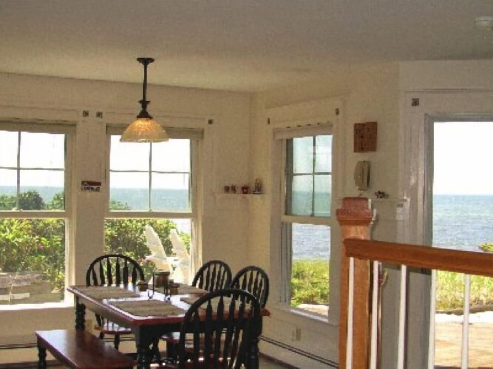 Breakfast nook with ocean views