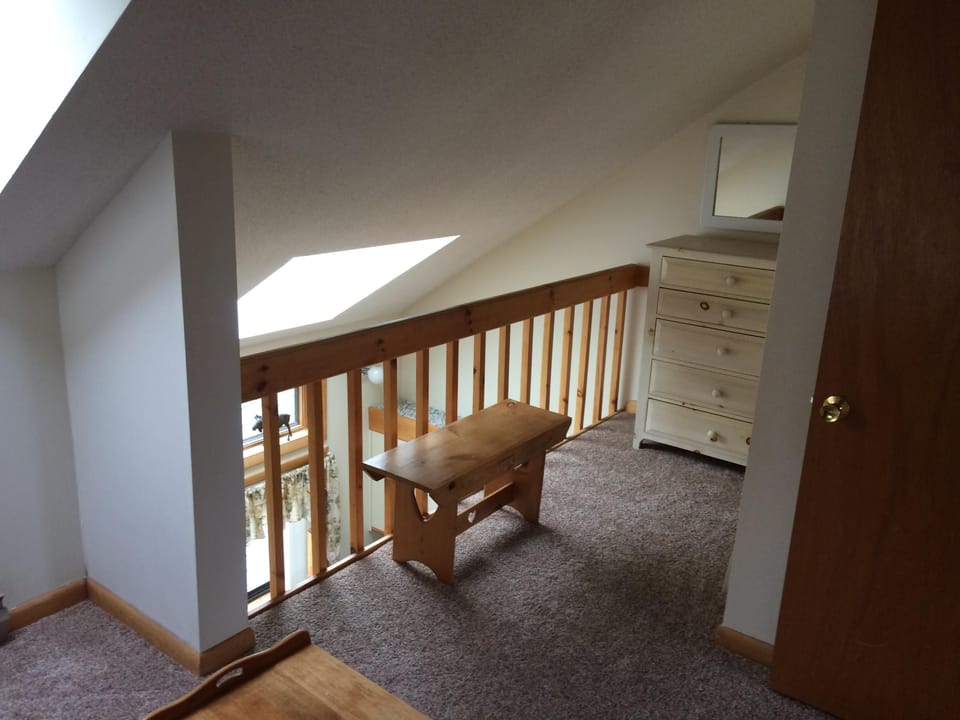 Upper Level Loft
