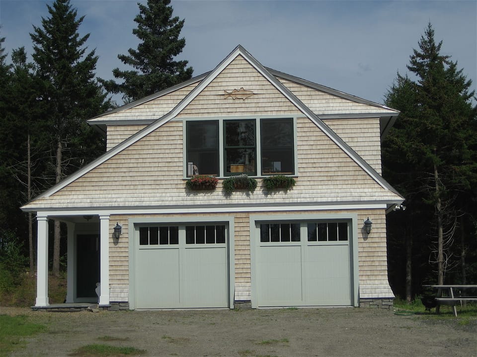 The Fish House, entry on the left