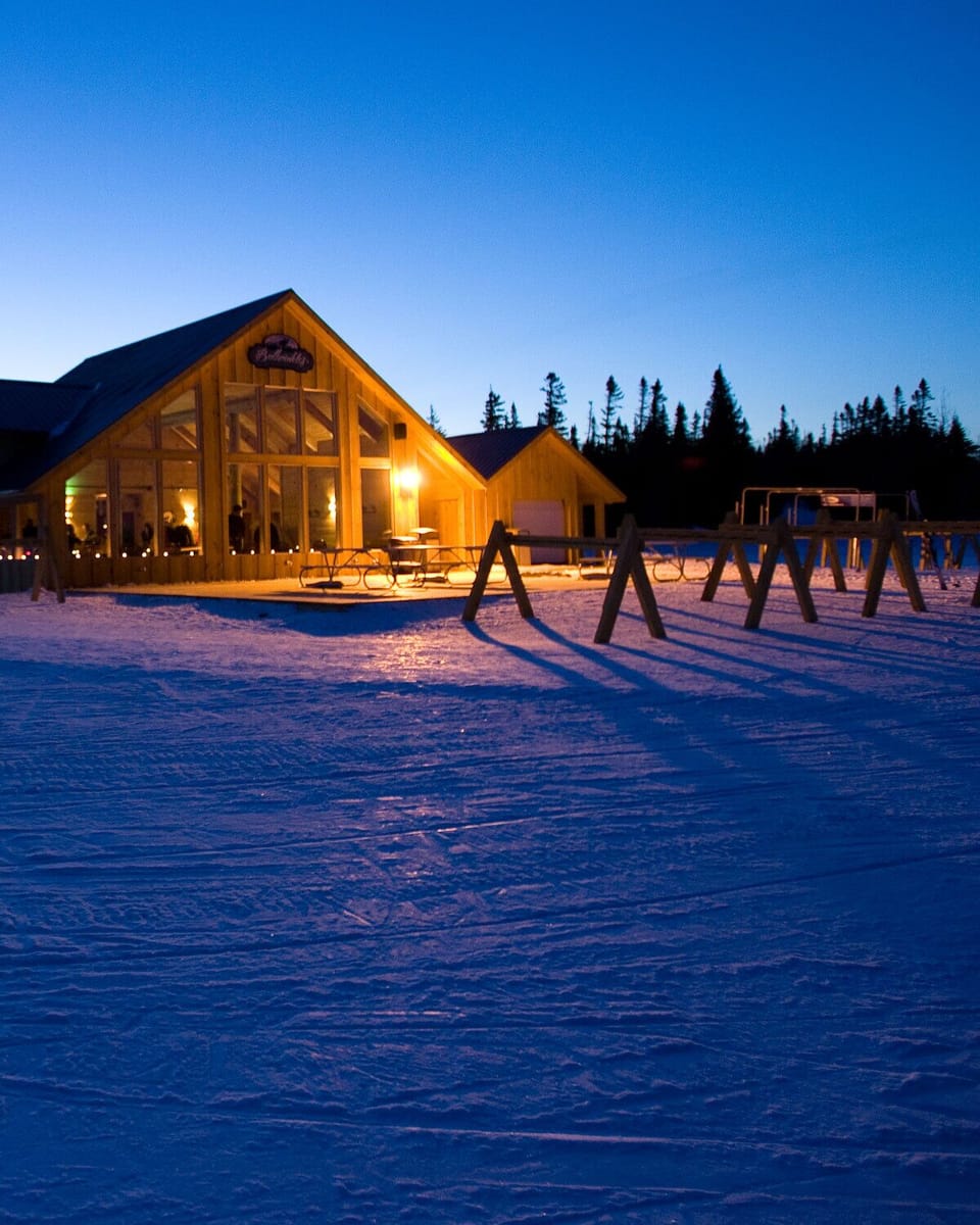 Mountain top restaurant - Fine Evening Dining