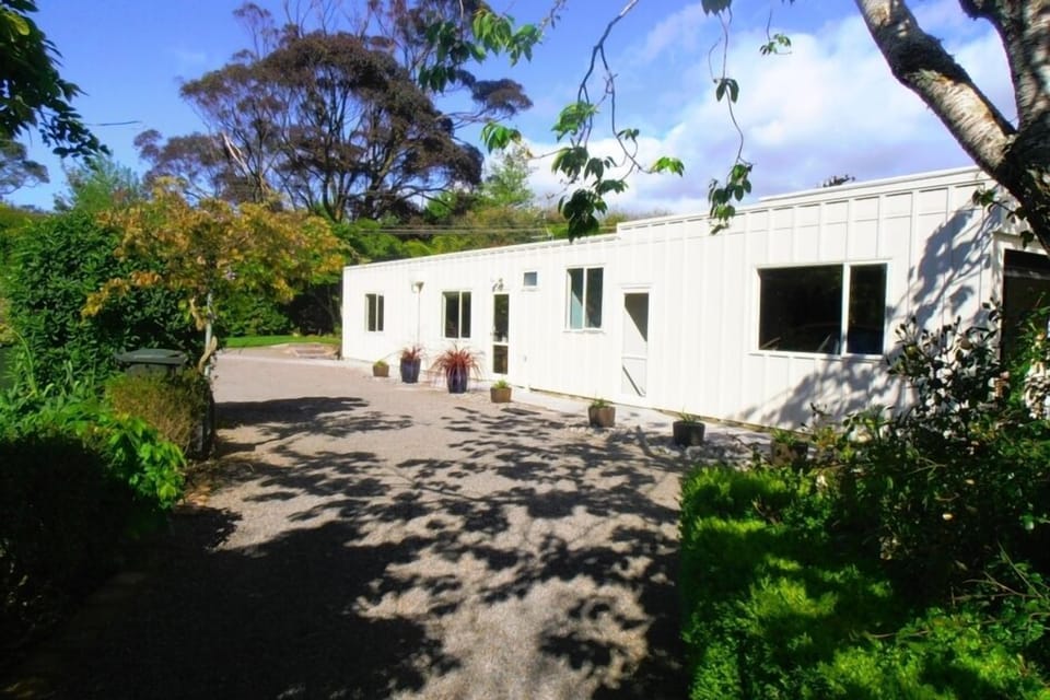 parking/driveway