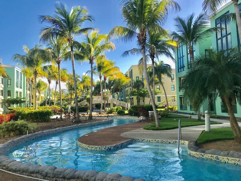 Lazy river
