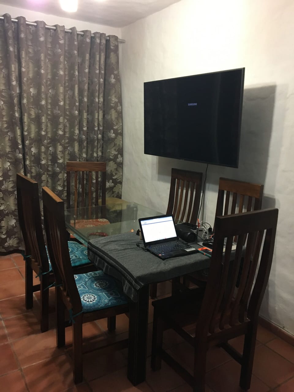 Dining room area