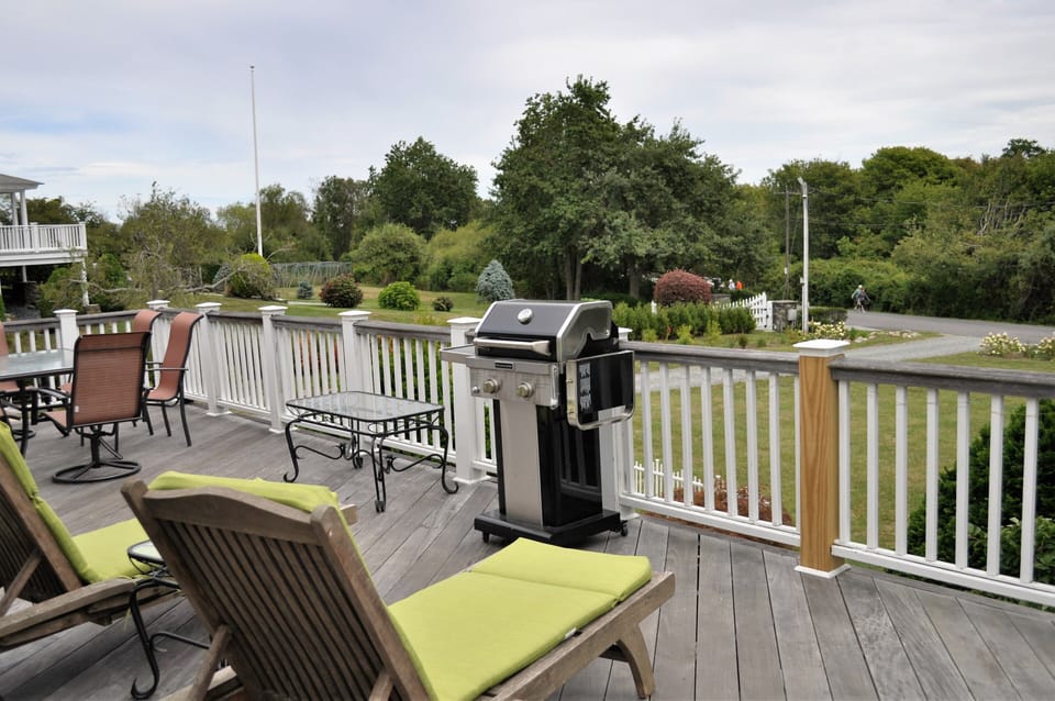 Deck overlooking yard and Tuckerman Ave