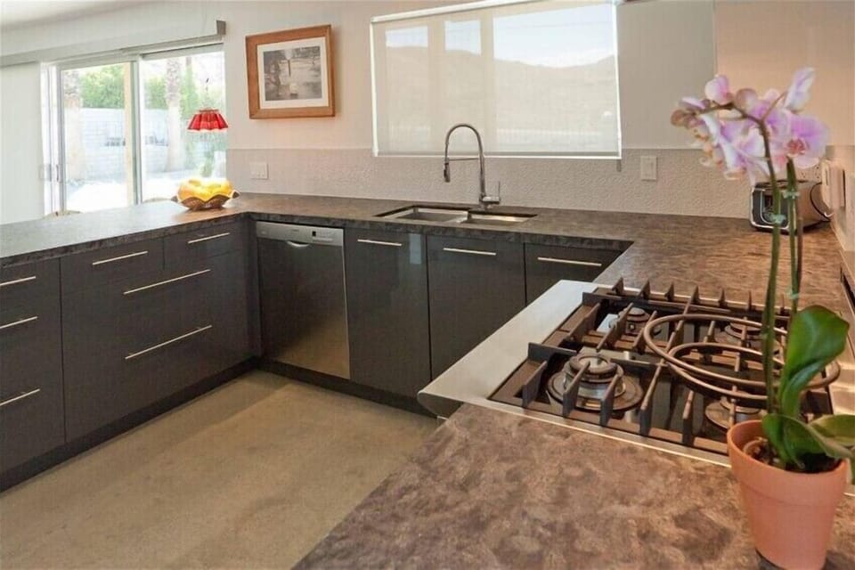 Professional kitchen