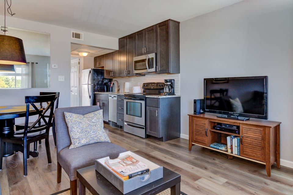 Gorgeous floors and new kitchen