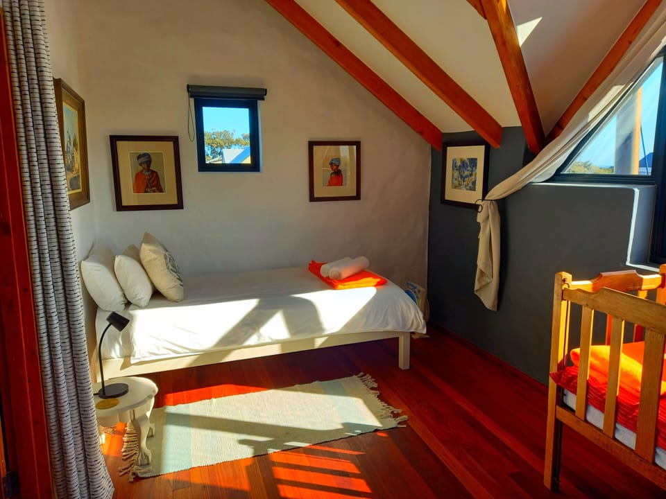 Single extra length bed